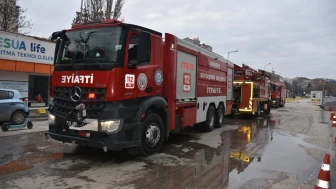 Eskişehir'de Sobadan Çıkan Yangın Evi Kullanılamaz Hale Getirdi