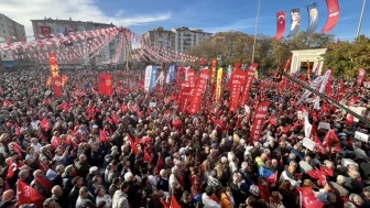 Millet iradesine sahip çıkıyor mitingi Cumhuriyet Meydanı’nda başladı
