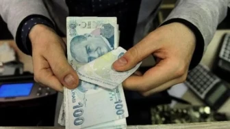 Emekliye Zam İçin 2 Farklı Formül!  Enflasyon Tahminleri Belli Oldu, Maaşlar Nasıl Etkilenecek?