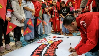 Eskişehir’de Kız Çocukları Eskişehirspor’la Buluştu