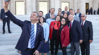 CHP Seyitgazi İlçe Başkanı Sara’dan Meclis Ziyareti: ‘Seyitgazi İçin Birlikte Çalışacağız’
