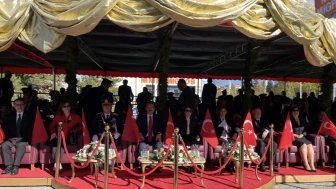 Cumhuriyet’in 102. Yılı Eskişehir’deki Resmi Geçit Töreni Başladı