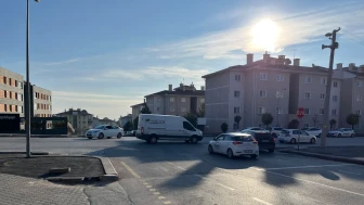Tehlikeli Kavşak! Vatandaşlar Can Güvenliğinden Endişeli