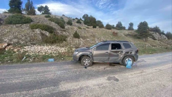 Araç takla attı 2 kişi yaralandı