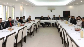 ESOGÜ yönetimi uluslararası öğrencilerle bir araya geldi