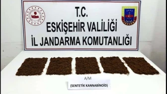 Sivrihisar'a uyuşturucu madde taşıyan 3 şüpheliden 1'i tutuklandı