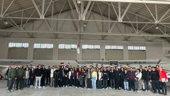 Üniversiteliler İnönü’de havacılığı yakından tanıdı