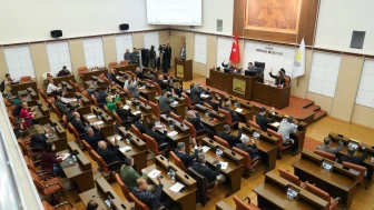 Tepebaşı Meclisi’nde “Kent Berberi” tartışması