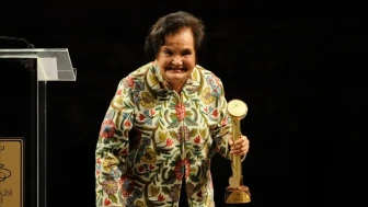 Süheyla Altmışdört Kimdir? İşte sanatçının hayatı ve Türk müziğine katkıları