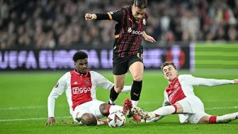 Yunus Akgün sakat mı, Ajax maçında yok mu?