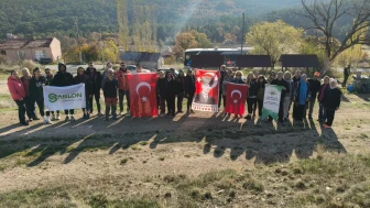 Atatürk’ü Anma Yürüyüşü bu yıl da geniş katılımla gerçekleştirildi