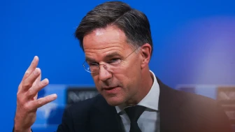 Rutte: “Rus füzeleri İspanya’ya beş dakikada ulaşır”