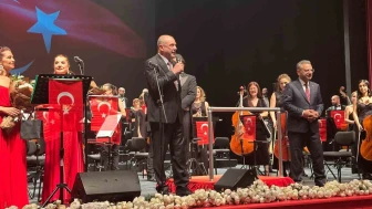 Eskişehir’de Cumhuriyet Coşkusu: TOBB Başkanı Hisarcıklıoğlu Senfoni Konserinde