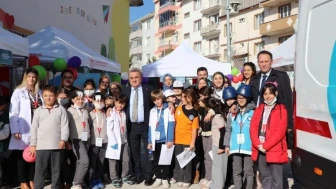 Bozüyük Kaymakamı Adem Öztürk, Sağlıklı Çocuk Elçi Programında öğrencilerle buluştu