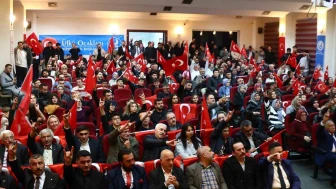 Kütahya Ülkü Ocakları’ndan konser ve konferansla kültür gecesi