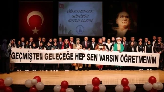 Kütahya’da coşkulu Öğretmenler Günü kutlaması