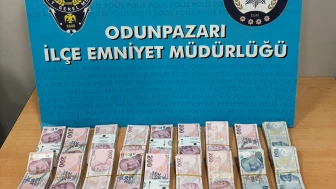 Odunpazarı’nda kendini polis olarak tanıtan dolandırıcı çantayla yakalandı