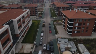 Kızılyer’e Modern Dokunuş: 37 Sokak Yenilendi