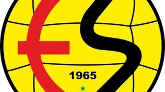 ​⚽️ Eskişehir'de sağnak gol  yağmururu: İlk Yarıda 3 Gol! 🌪️