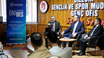 Bakan Yardımcısı Eminoğlu Bilecik’te Üniversiteli Gençlerle Buluştu
