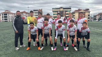 Bilecik U14 Ligi’nde gol şöleni: Lider fark attı, BFA sahasında fırtına gibi esti