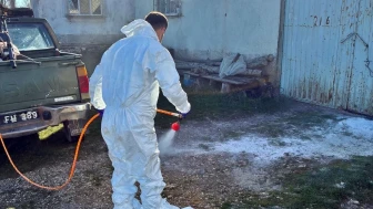 Çavdarhisar’da Hayvan İşletmelerinde Dezenfeksiyon Çalışması Yapıldı