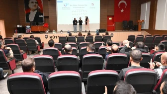 Kütahya İl Emniyet Müdürlüğü Personeline İşaret Dili Bilgilendirmesi Yapıldı