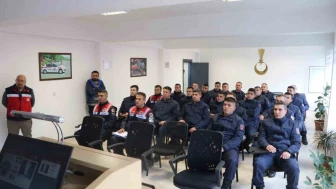 Kütahya’da Jandarma Personeline Hayvan Hareketleri ve Gıda Güvenliği Eğitimi Verildi