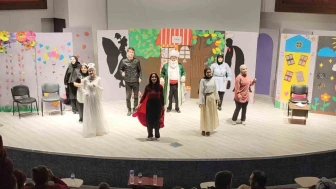 Kütahya’da “Bir Dürüstlük Hikâyesi” Üçüncü Kez Öğrencilerle Buluştu