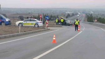 Tavşanlı’da otomobil ve traktör çarpıştı: 2 yaralı