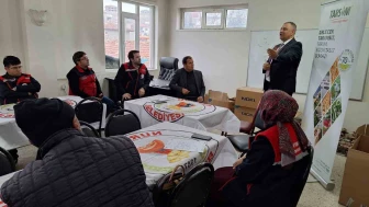 Afyonkarahisar’da Çiftçilere Bilinçlendirme Toplantısı Yapıldı