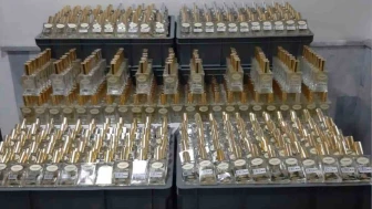 Afyonkarahisar’da Jandarmadan Kaçak Parfüm Operasyonu