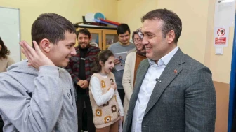 Vali Sözer’den Özel Öğrencilere Eğitim Desteği