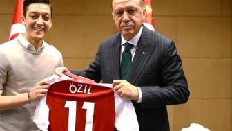 Mesut Özil, AK Parti 2025 MKYK üyesi mi oldu?