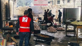 Türk Kızılay'dan Gazze'ye Ramazan Yardımı: 900 Bin İftar Yolda