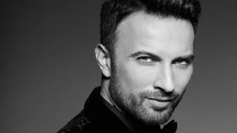 Tarkan'dan Demokrasi Vurgusu: "Haksızlıklar karşısında tek yürek olmalıyız"