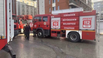 Eskişehir'de otel kafeteryasında çıkan yangın paniğe neden oldu