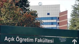 Anadolu Üniversitesi'nde İki Bölüm Kapanıyor Mu?