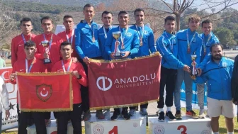 Anadolu Üniversitesi Kros Takımı Tarih Yazdı!