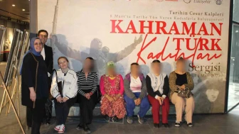 Eskişehir'de kadın yükümlüler ’Kahraman Türk Kadınları Sergisi’ni inceledi