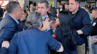 Özgür Özel’e AKM çıkışında saldırıya uğradı