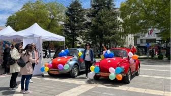 Eskişehir’de Engelliler Haftası’na Özel Renkli Sergi