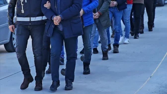 FETÖ’yü finanse eden Maydonoz Döner’e yapılan operasyonda 23 şüpheli yakalandı