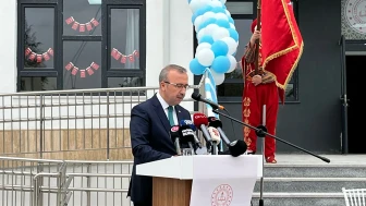 İl Milli Eğitim Müdürü Sinan Aydın, Fatih Sultan Mehmet İmam Hatip İlkokulu Yeni Binasının Açılışında Konuştu