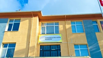 Eskişehir'de Milli Eğitim Memuru Hakkında Tehdit ve Usulsüzlük İddialarıyla Dava Açıldı