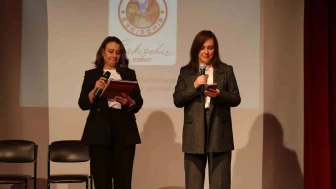 Büyük bir bölümü Rus ve Ukraynalı olan vatandaşlar tanışma etkinliğinde buluştu