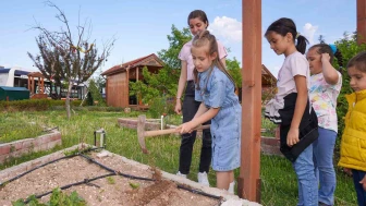 Çocuklar bitkilerin büyüme serüvenini öğrendi