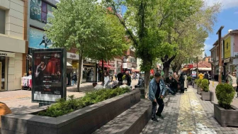 Eskişehir’de Bahar Hareketliliği: Hamamyolu Caddesi Yeniden Canlandı