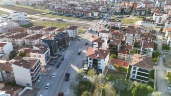 Ağabeyinin Kaybının Ardından Yeğenine 15 TIR ile Düğün Konvoyu Düzenlendi!