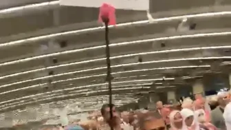 Eskişehirli hacılar Mina'da şeytan taşlama ibadetini yerine getirdi
